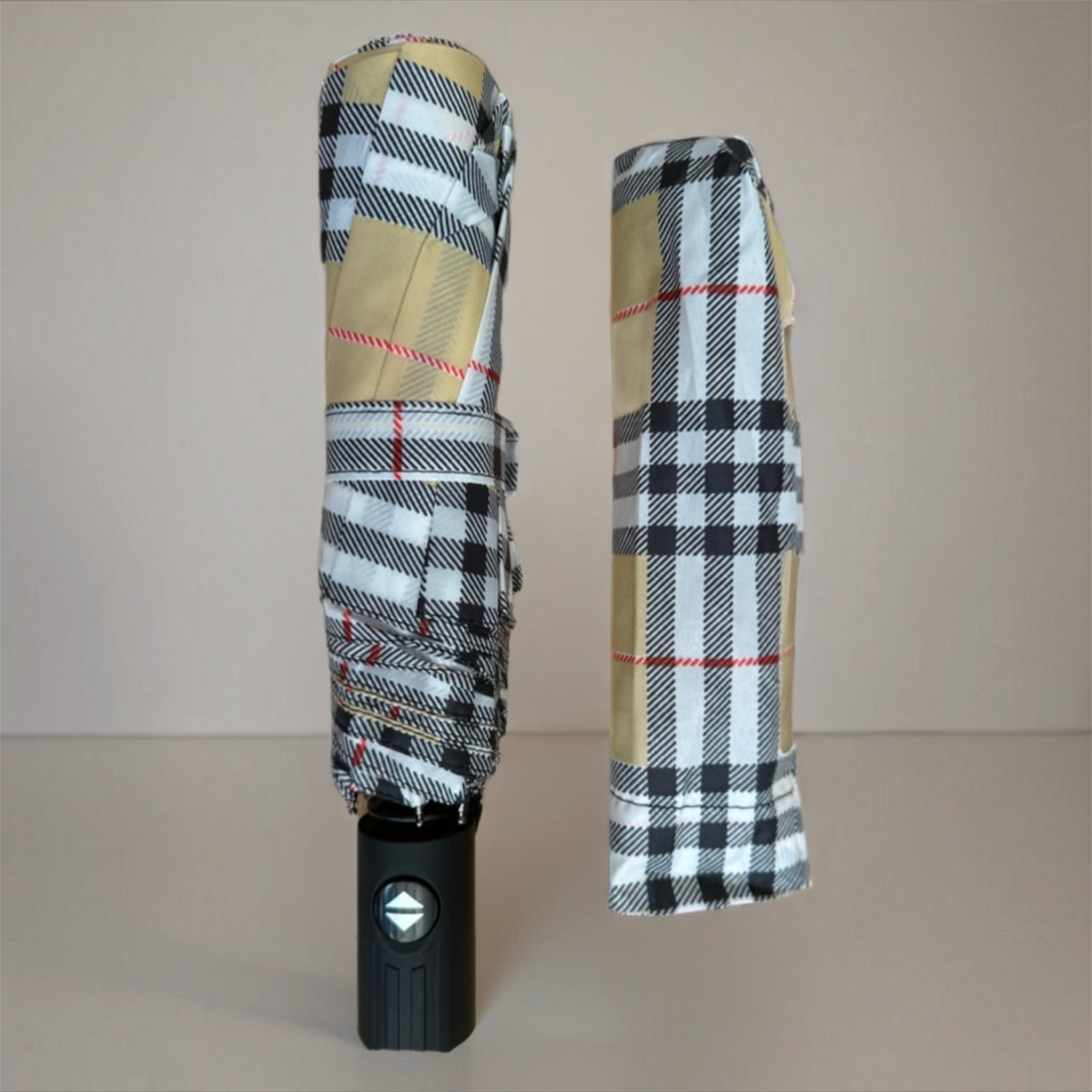 Classic Tartan Compact Travel Umbrella – Auto Open &amp; Close Brolly