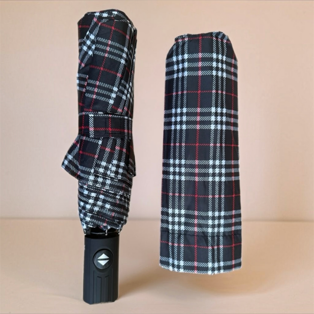 Classic Tartan Compact Travel Umbrella – Auto Open &amp; Close Brolly