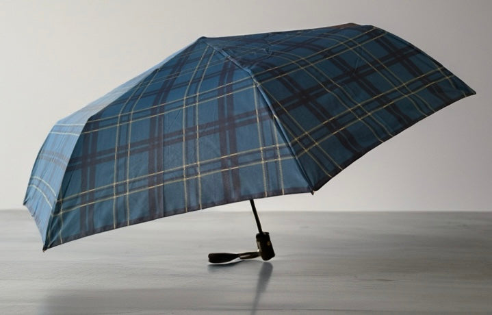 Classic Tartan Design Auto Open &amp; Close Umbrella, Compact Travel Size Brolly